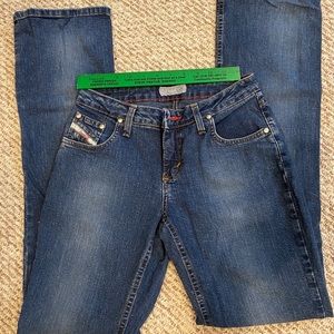 Women’s Twenty X   3/4 X 34 length. Great stretch